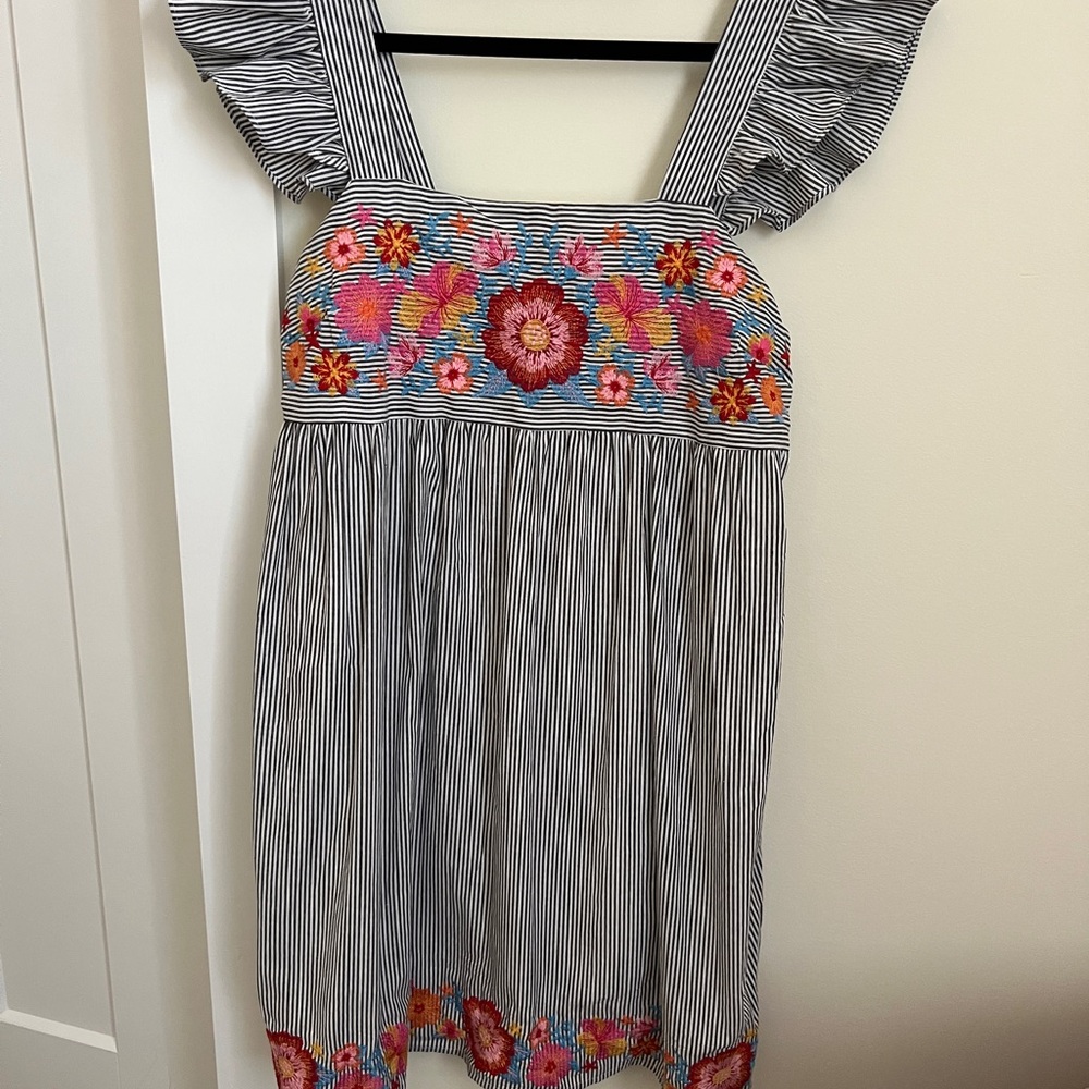 NWT Savanna Jane dress S